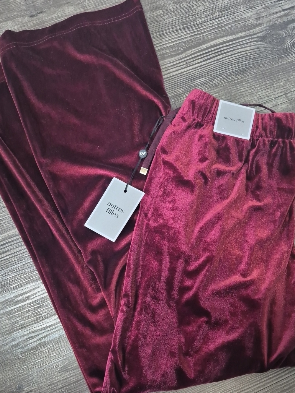 autres filles Velvet Lounge Pants - Deep Wine